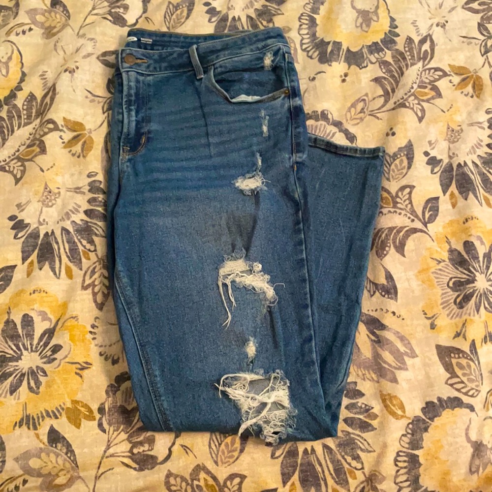 Old Navy Rockstar Super Skinny Jeans